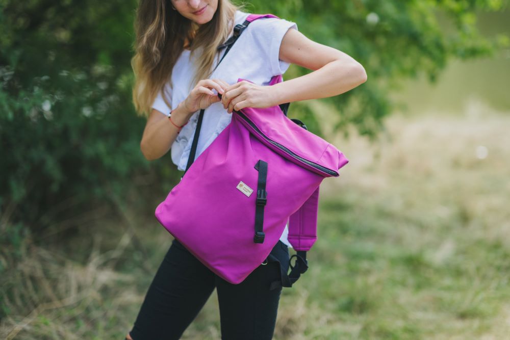 Monkey Mum® Integrated softshell backpack for the Carrie carrier - Juicy Raspberry