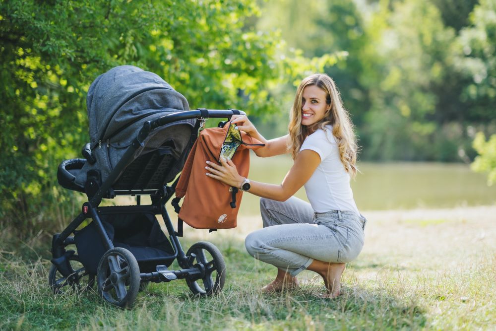 Monkey Mum® Integrierter Twill-Rucksack für die Trage Carrie - Farben des Waldes