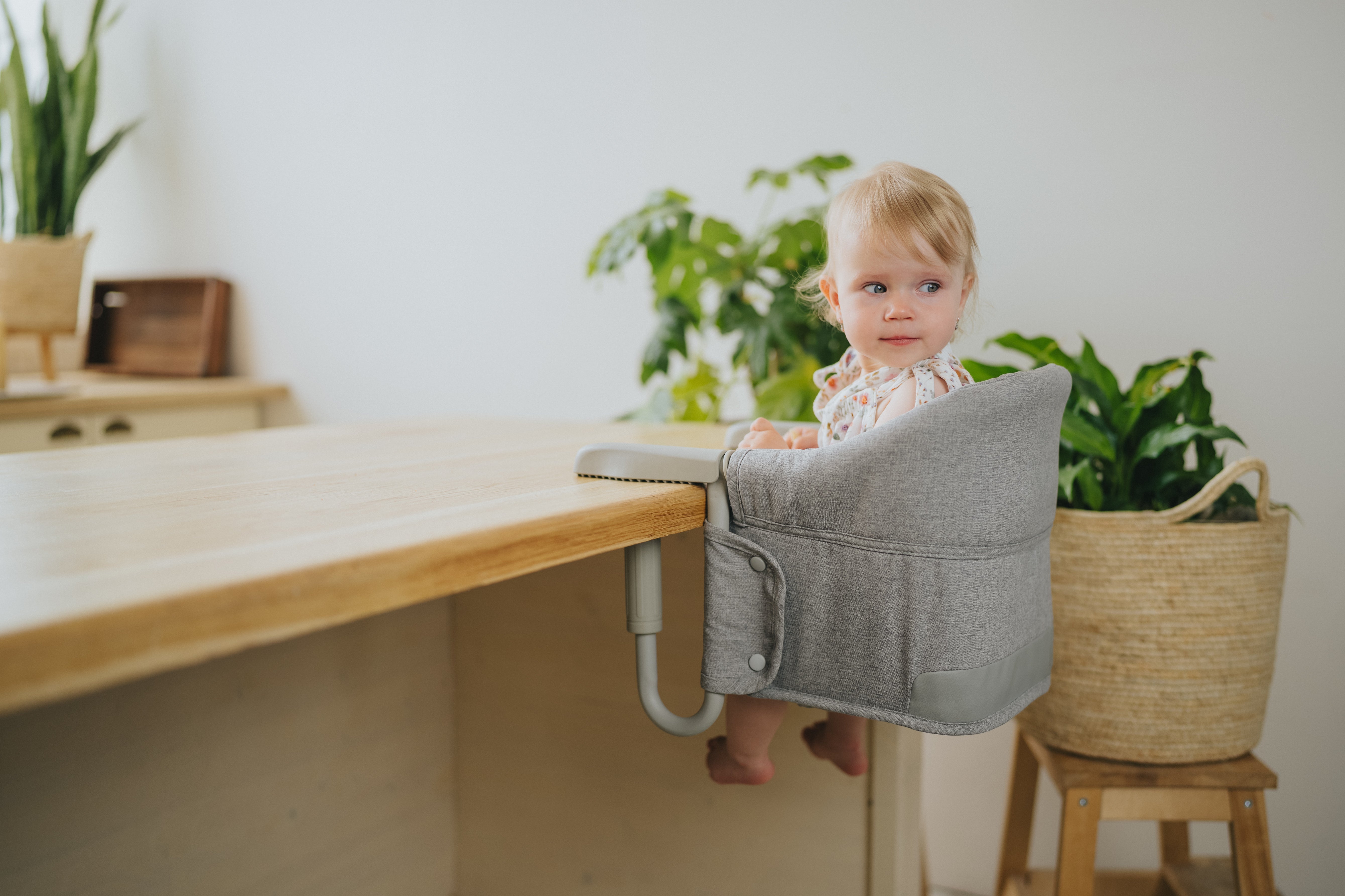 Putna hranilica Monkey Mum® - siva
