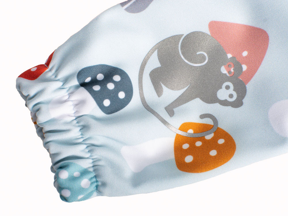 Kinder-Softshellhose mit Membran Monkey Mum® - Bunte Fliegenpilze